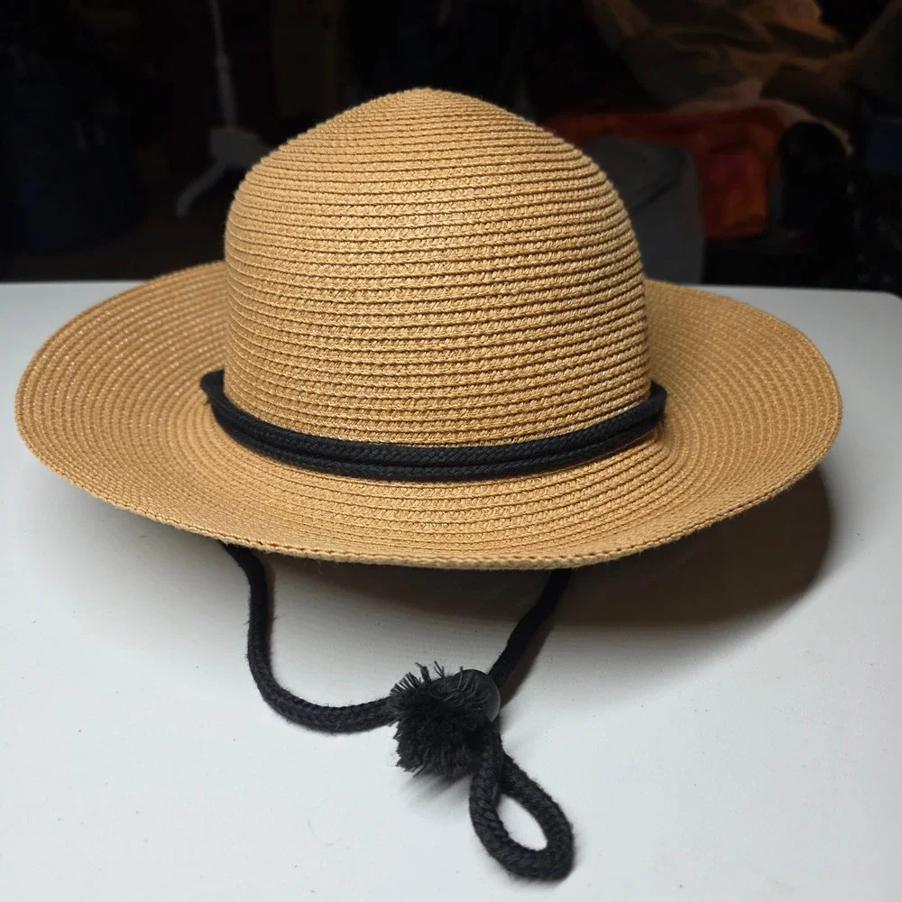 FURTALK Womens Straw Sun Hat Tan Wide‎ Brim Adjustable Chin Strap Size M